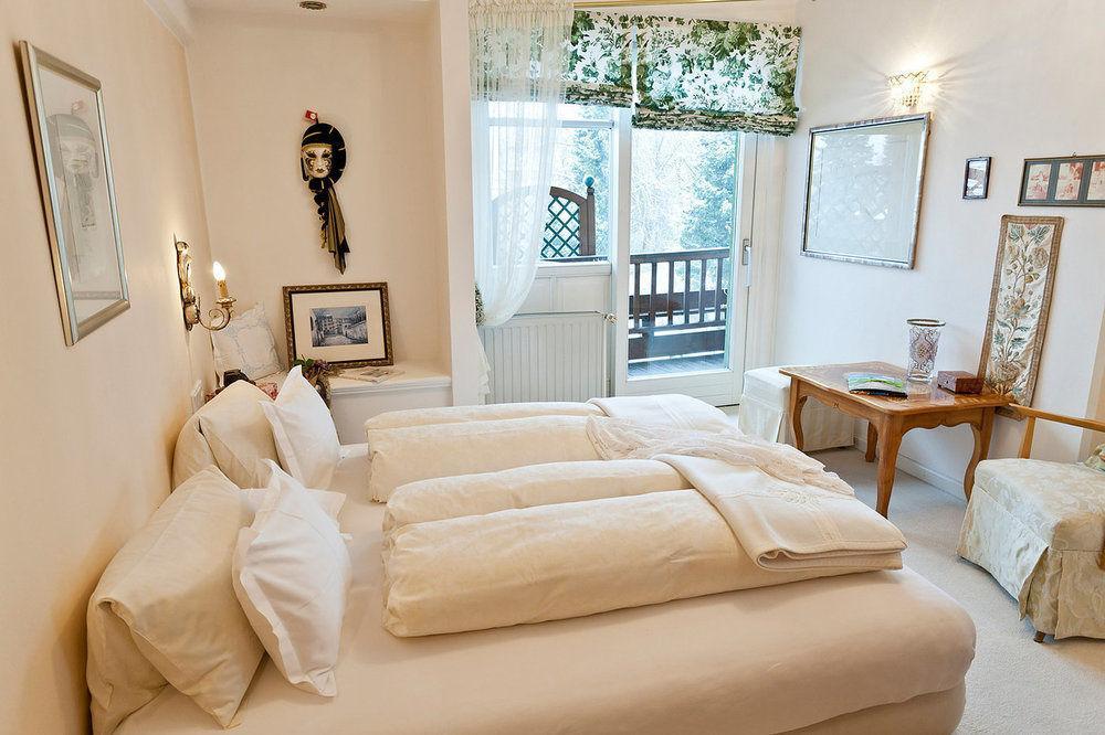 Dietrichsteinerhof Apartments & Rooms Фаак ам Зее Екстериор снимка